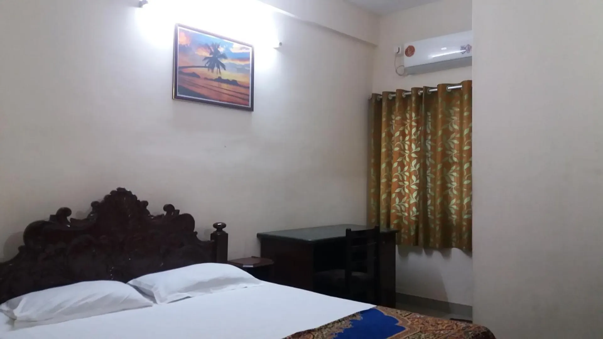 Classic Tourist Home Kochi Lodge